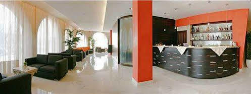 Hotel Habitat 4*
